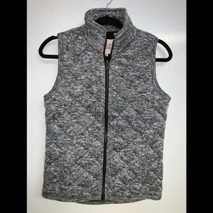 Gray Zip-up Vest